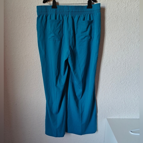 NWT BALEAF scrubs/outdoor pants - Picture 6 of 7